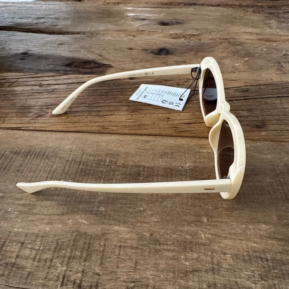 NEW PrettyLittleThing Cream Rounded Cat Eye Sunglasses ~ 💯 % UV Protection
